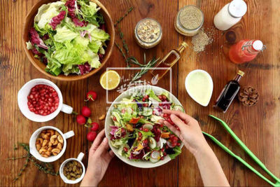 肌肉男、卡路里和10万+ 贴着“健康”标签的主食沙拉还能靠什么继续升温？